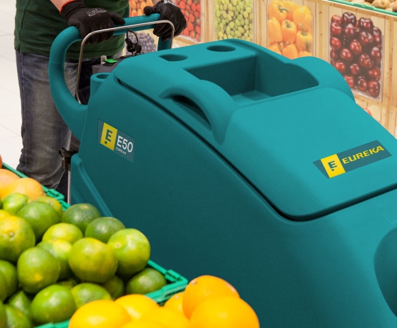 Industrial scrubber dryer E50 for store cleaning