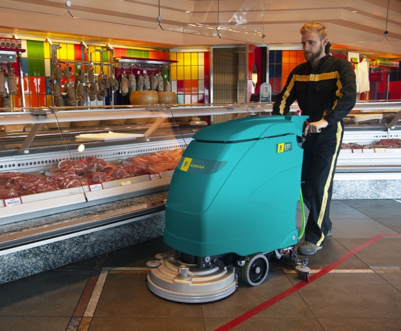 lavasciuga industriale E51 pulizia negozio