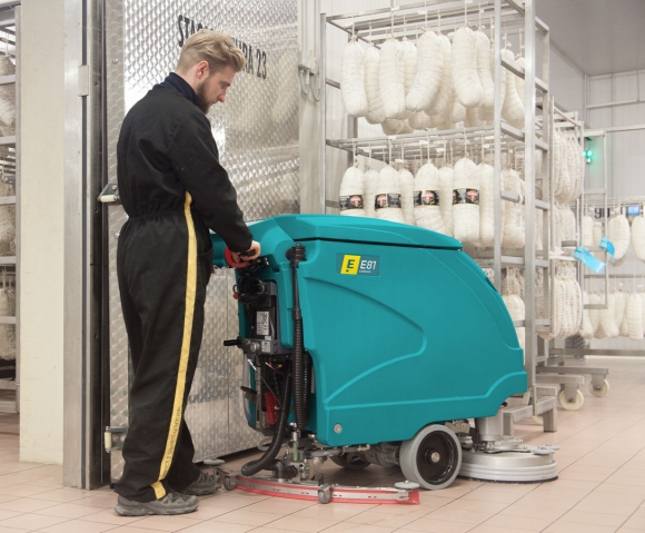 Lavasciuga industriale E81 pulizia laboratorio alimentare